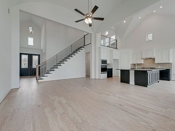 7th image of this home