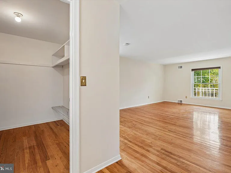 11119 Lamplighter Ln — Photo 28
