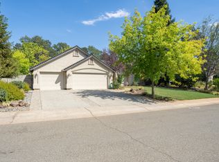 3451 Woodbury Dr, Redding, CA 96002
