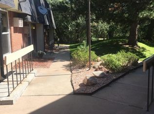 5810 S Pearl St, Centennial, CO 80121