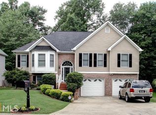 624 Ridge Crossing Dr, Woodstock, GA 30189