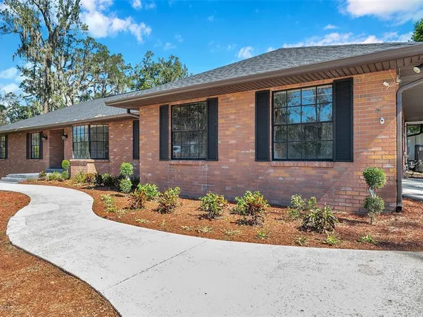 12618 Lake Hills Dr, Riverview, FL 33569