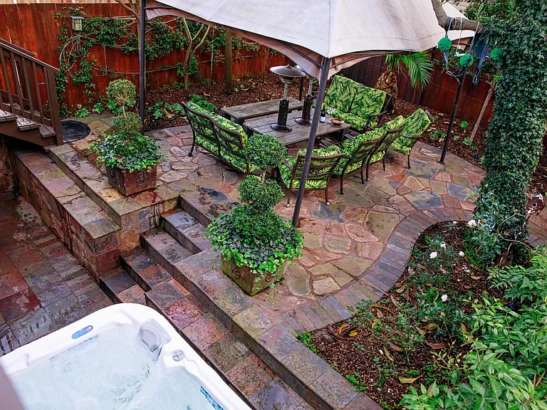 1737 Clement St — Photo 30