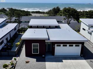 30408 Sawyer Way, Gold Beach, OR 97444