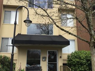 8720 SW Tualatin Rd APT 111, Tualatin, OR 97062