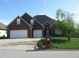 939 E Weldon Dr, Nixa, MO 65714