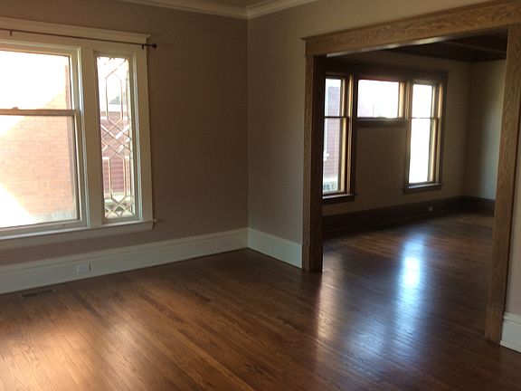 3rd image of 434 Paris Ave SE