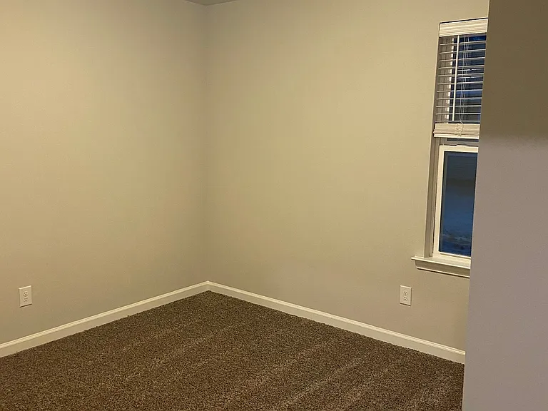 33425 Hyacinth St — Photo 4