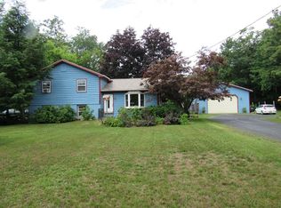5 Smart Rd, Plattsburgh, NY 12901