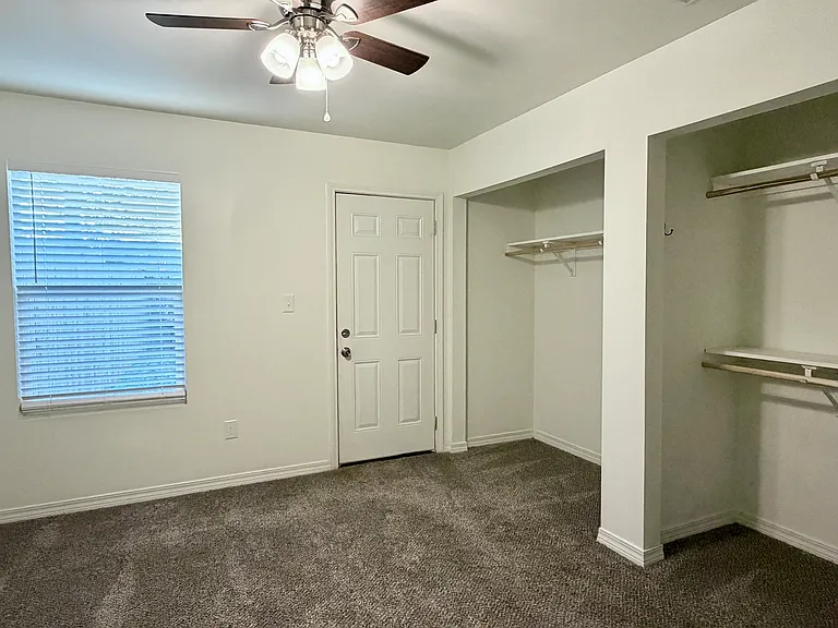 2 Canterberry Cir #A — Photo 8