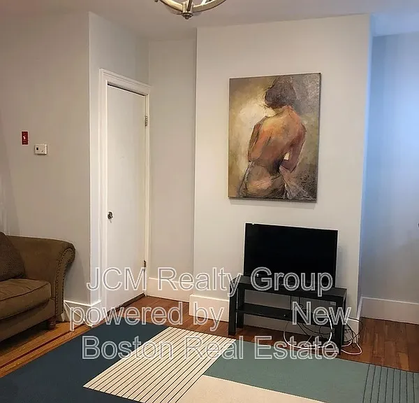 18 West St — Photo 9