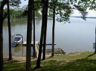 893 Westshore Dr, Ridgeway, SC 29130