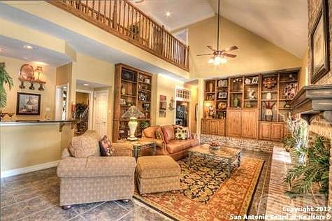 5th image of 29320 Seabiscuit Dr