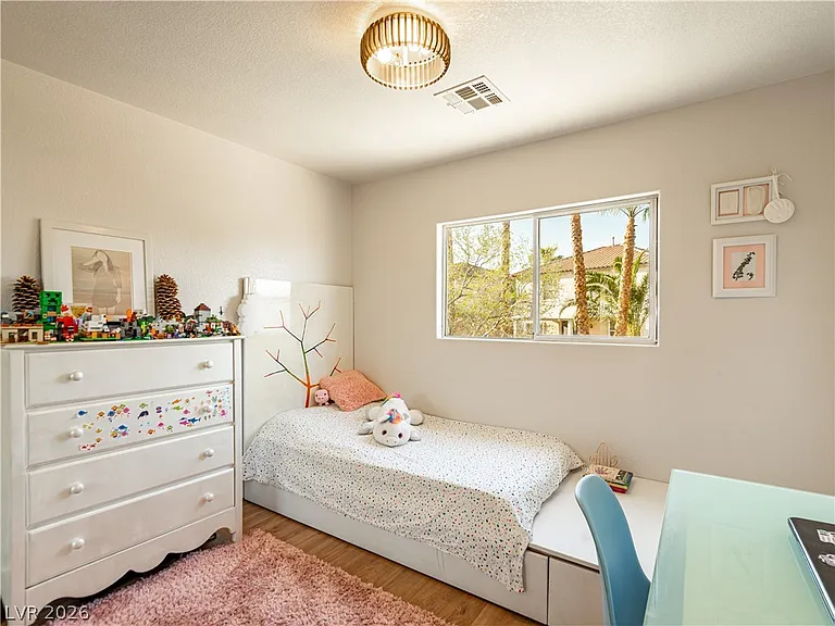 11220 Salentino Ave — Photo 23
