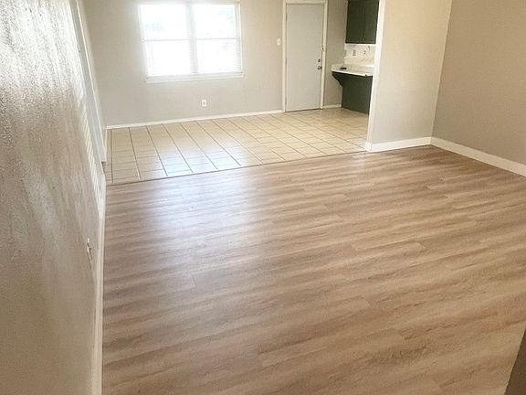 2nd image of 4805 Storey Ave