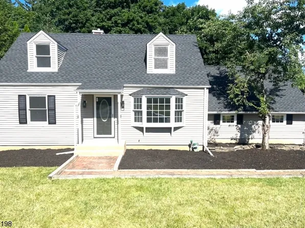 802 E Prospect St, Hackettstown Town, NJ 07840