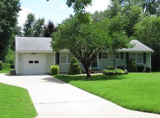 1321 Duck Rd, Grandview, MO 64030