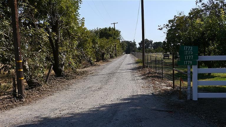1st image of Lurline Ave