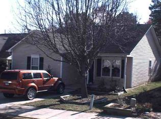 100 Sparta Ln, Apex, NC 27502