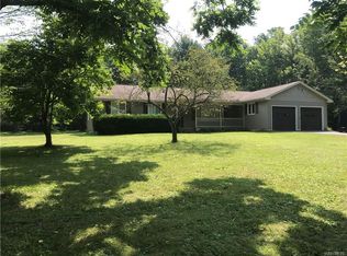 9866 Tice Rd, Eden, NY 14057