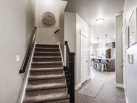 3rd image of 4557 W Patriot Ridge Dr