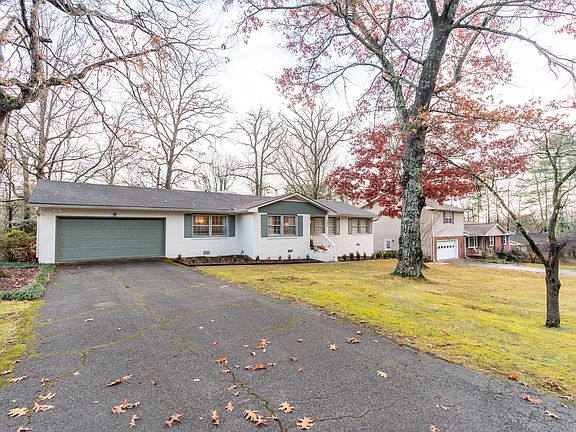 5th image of 1308 Brockton Dr