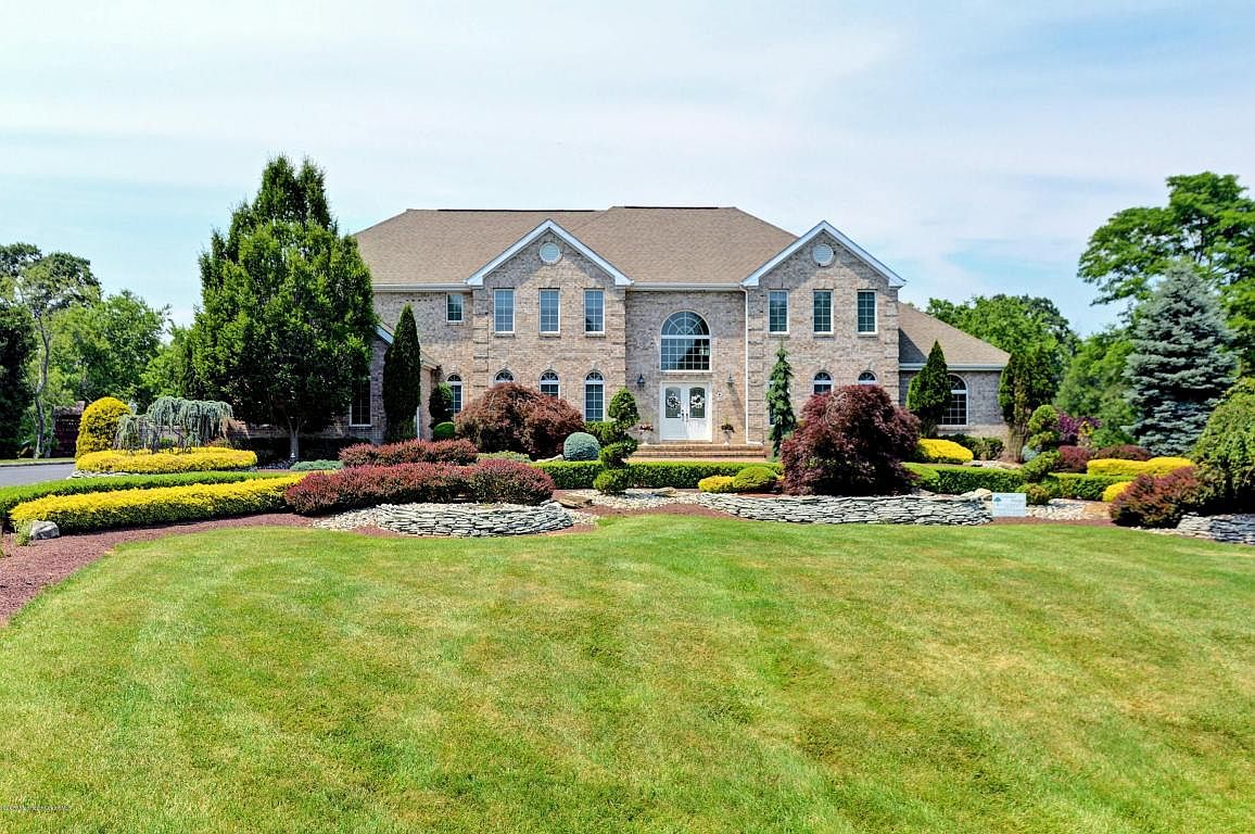 17 Fountayne Ln, Manalapan, NJ 07726 | Zillow