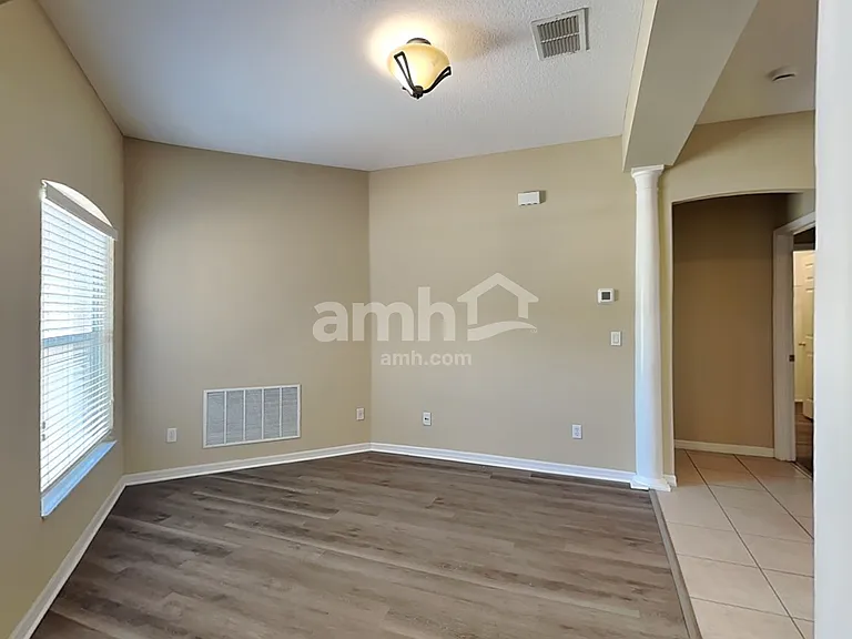 1601 Shadowood Ct — Photo 9
