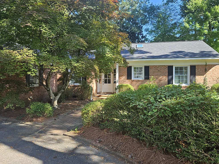 7867 Berkeley Dr — Photo 1