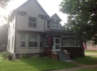602 N Main St, Bourbon, IN 46504