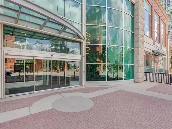 433 NE 11th Ave SE #1901, Calgary, AB T2G 0C7