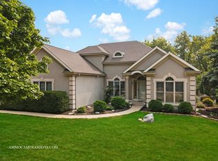 2S683 Wendelin Ct, Wheaton, IL 60189