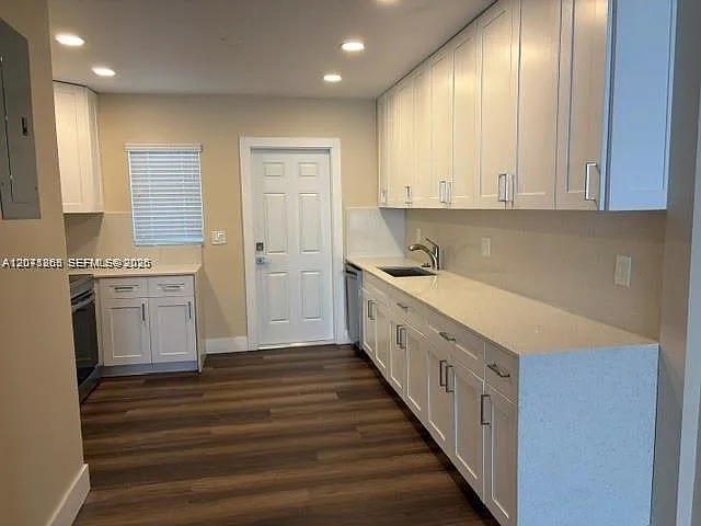 206 NE 1st Ct #1 — Photo 9