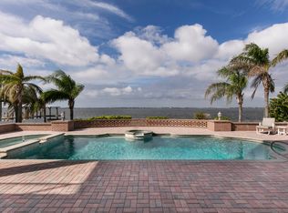 2700 N Riverside Dr, Indialantic, FL 32903