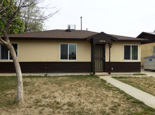 1304 Eureka St, Bakersfield, CA 93305