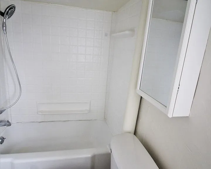 1619 Park Ave — Photo 22