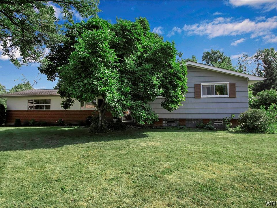 1st image of 179 Brookwood Dr