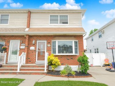 39 Adlai Cir, Staten Island, NY, 10312