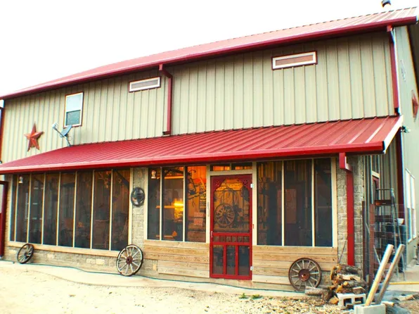 6226 Fm 1241, Hamilton, TX 76531