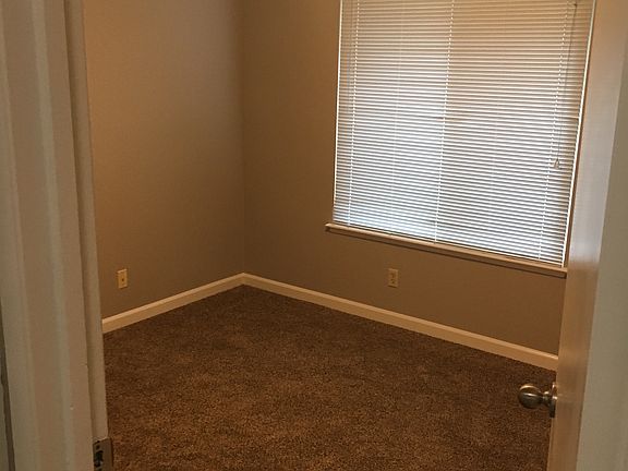 5th image of 6348 Millwood Dr