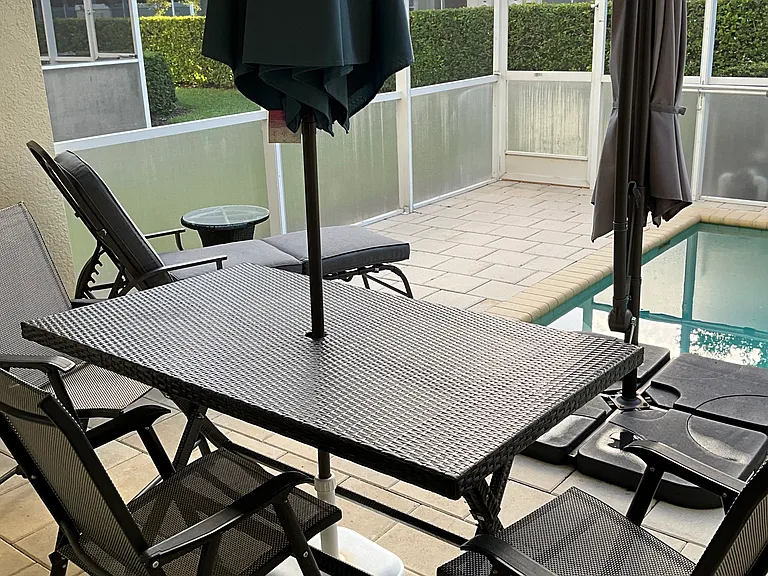 Deck/Pool