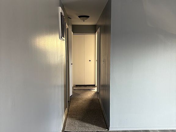 3rd image of 941 Fairwood Ave