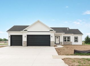 903 Duke St, Brownsville, WI 53006