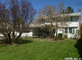 234 Marsh Dr, Syracuse, NY 13214