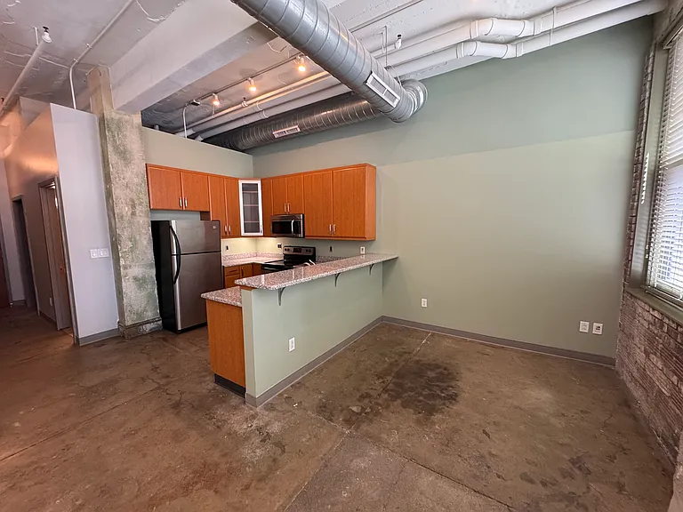 1104 Prospect Ave E #204 — Photo 7