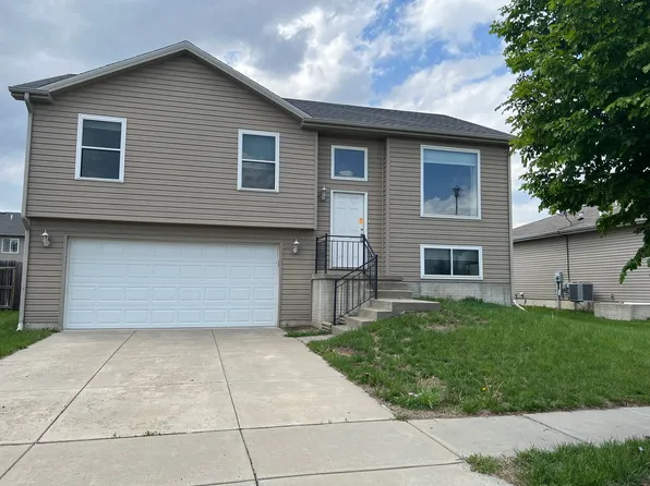 2411 SW Craig Dodge Rd, Lincoln, NE 68522