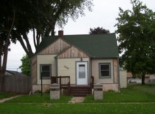 1312 S Chestnut Ave, Green Bay, WI 54304
