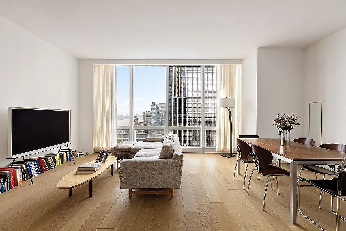 15 Hudson Yards APT 38G photo 1