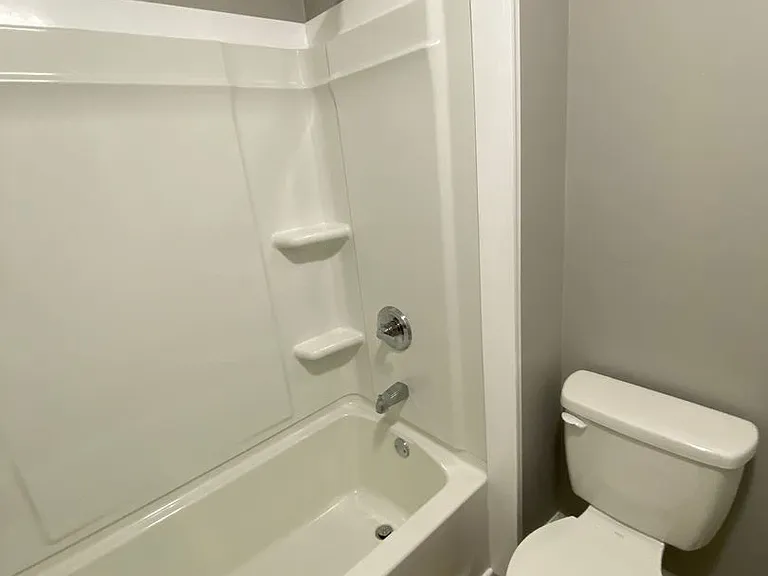 1800 Lehman St — Photo 15