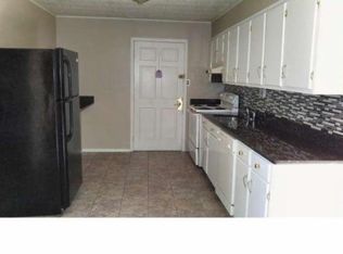 633 Beaumont Rd, Fairless Hills, PA 19030